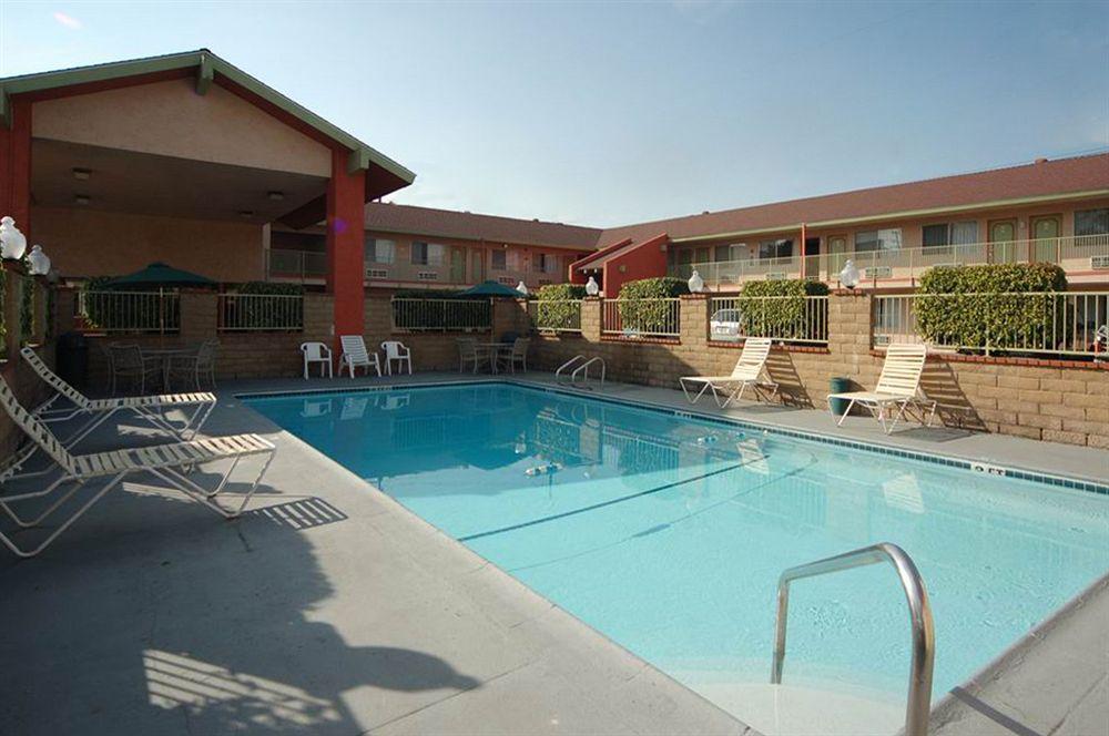Econo Lodge Anaheim North Exterior foto