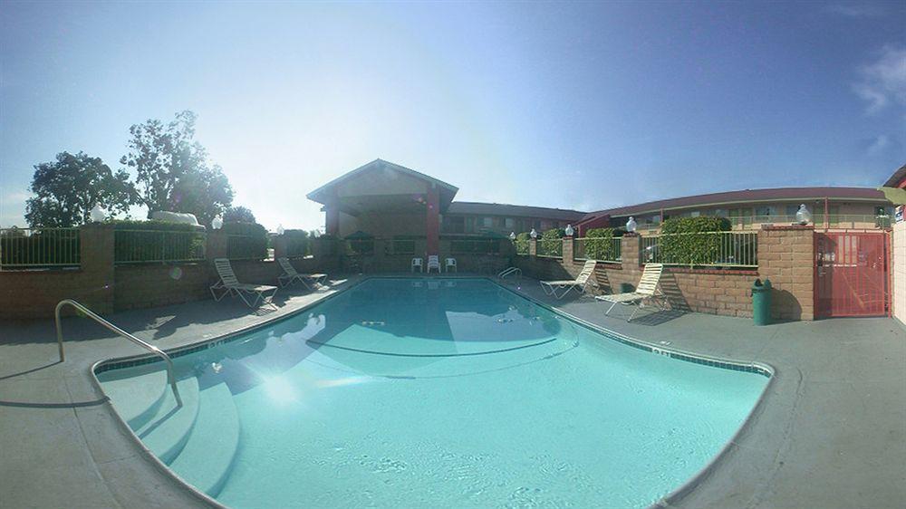 Econo Lodge Anaheim North Exterior foto