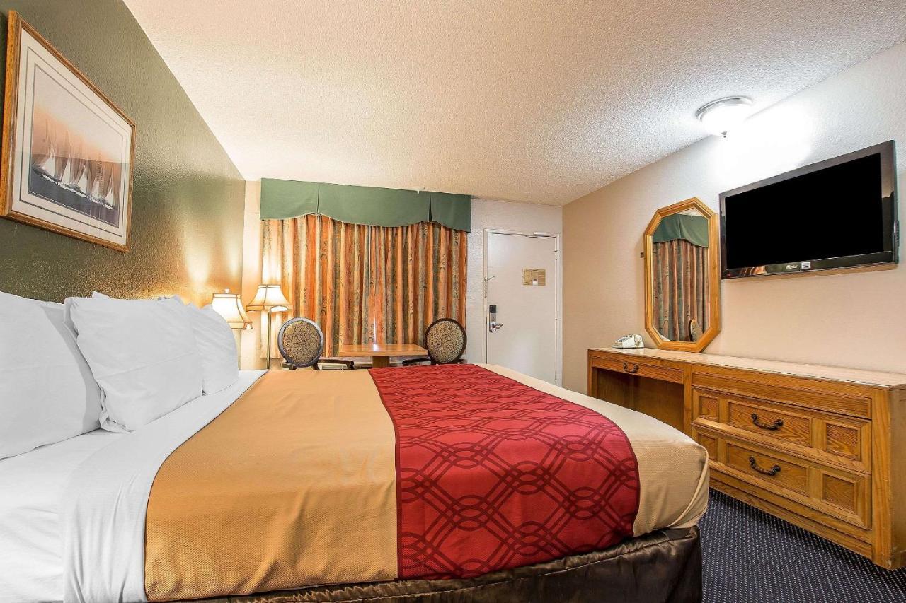 Econo Lodge Anaheim North Exterior foto