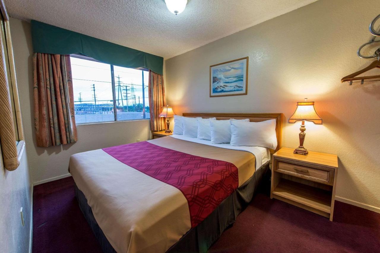 Econo Lodge Anaheim North Exterior foto